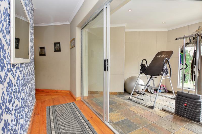 To Let 3 Bedroom Property for Rent in Van Riebeeckstrand Western Cape